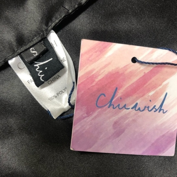 Chic Wish Fuzzy Faux Fur Brown Vest Size S NWT - Picture 3 of 6